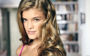 Nina Agdal 09 HD Wallpaper
