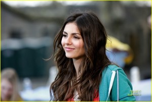 Victoria Justice HD Wallpaper