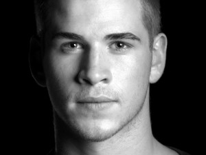 Liam Hemsworth Wallpaper Desktop