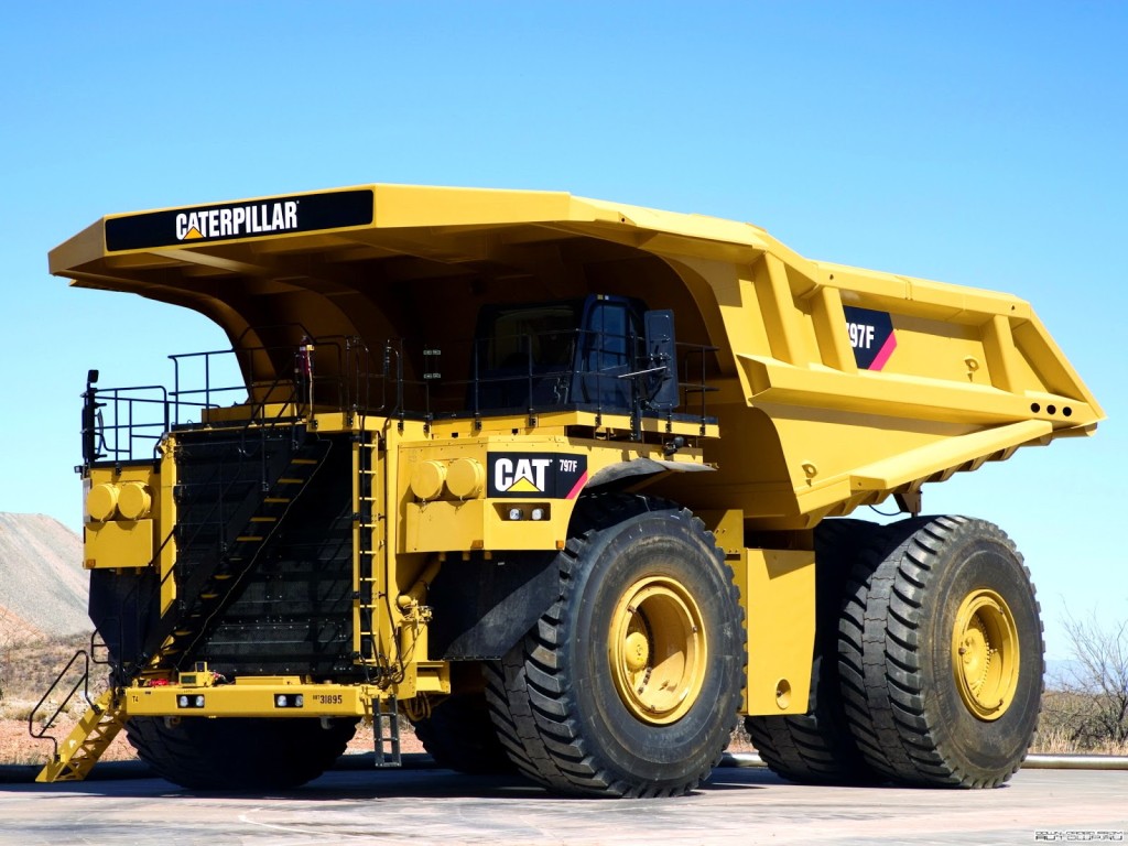 Caterpillar HD Wallpaper 01
