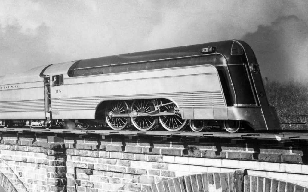 Streamliner Locomotive Wallpaper HD