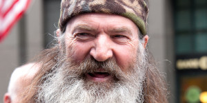 Duck Dinasty Phil Robertson Pictures